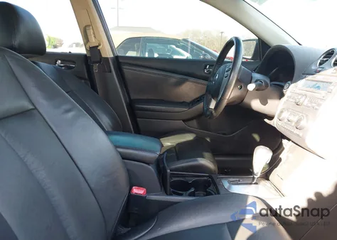 2008 Nissan Altima 2.5 S from USA, damaged, VIN 1N4AL21E58C260606